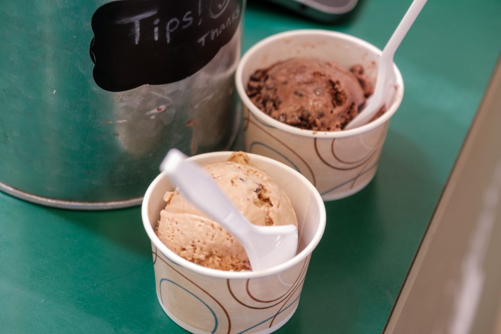 2023S_01IceCreamCottage30Shazar