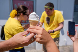 071319 - LIICT 2019 039 8511