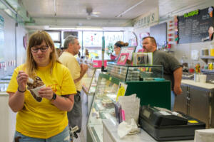 071319 - LIICT 2019 147 8792